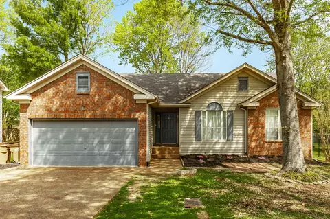 105 Digby Ct, Goodlettsville, TN 37072