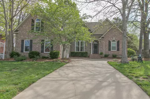 2636 Dorset St, Murfreesboro, TN 37130