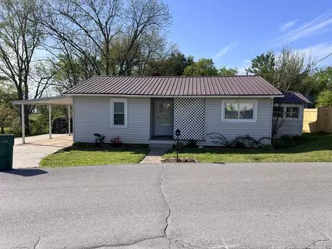 408 7th Ave NW, Winchester, TN 37398