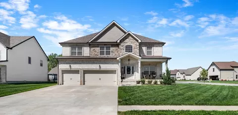 532 Bowden Dr, Clarksville, TN 37043