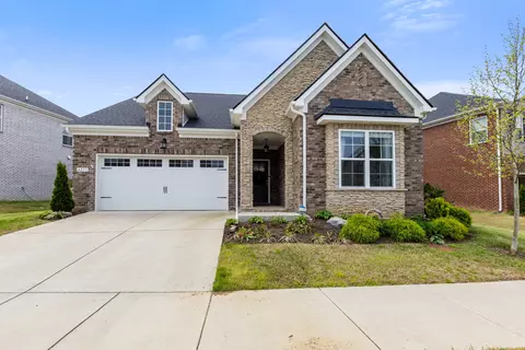 4213 Magnolia Farms Dr, Hermitage, TN 37076