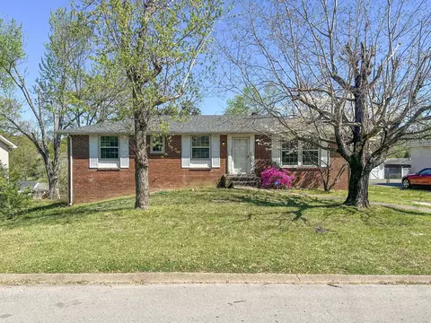 4932 Olivia Dr, Antioch, TN 37013