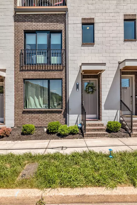 110 N 8th St #2, Nashville, TN 37206