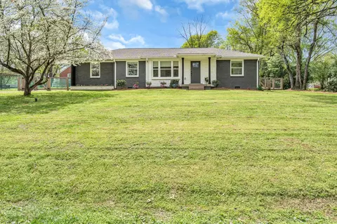 2903 Shadow Ln, Nashville, TN 37216