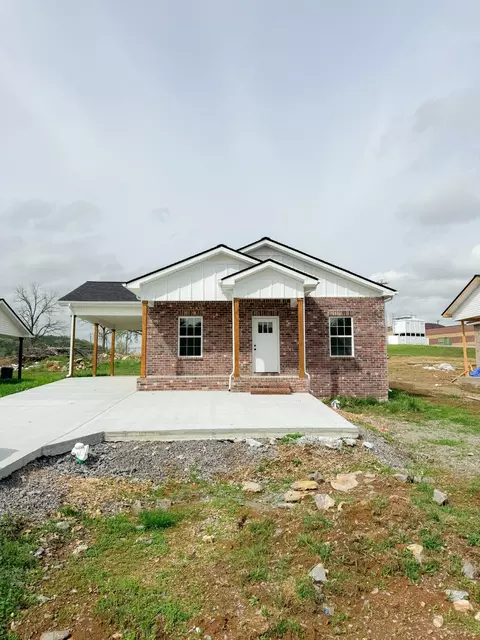 612 W Adams St, Woodbury, TN 37190