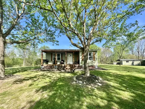 195 Carter Rd, Pulaski, TN 38478