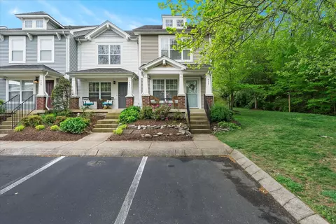 433 Shadow Glen Dr, Nashville, TN 37211