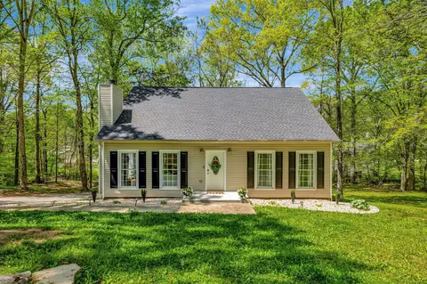 305 Andes Dr, Columbia, TN 38401