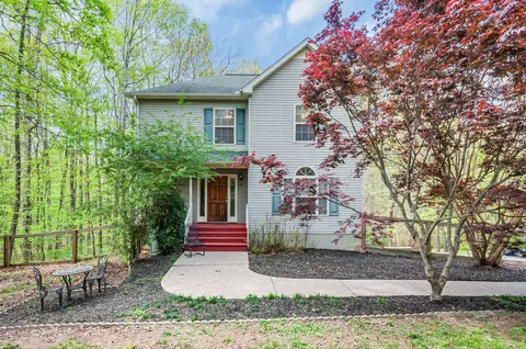 952 Mount Pleasant Rd, Kingston Springs, TN 37082