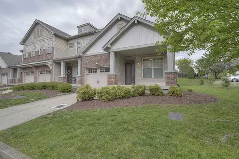 500 Griffin Cir, Hermitage, TN 37076