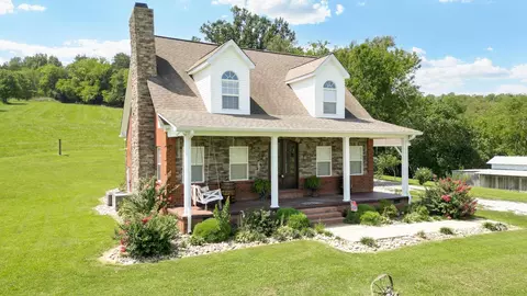 2282 Abernathy Rd, Lynnville, TN 38472