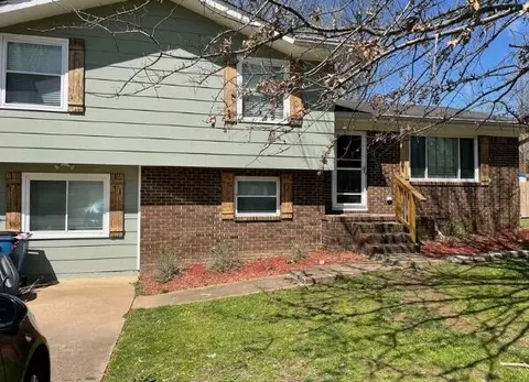 2301 Rodeo Dr, Chattanooga, TN 37421