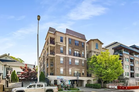 1010 16th Ave S #306, Nashville, TN 37212