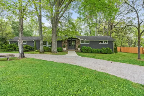 1004 Hickory Hollow Rd, Nashville, TN 37221