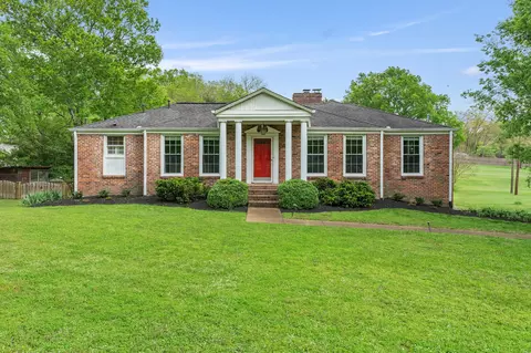 812 Templeton Dr, Nashville, TN 37205