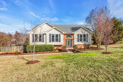 7312 Shayla Ct, Fairview, TN 37062
