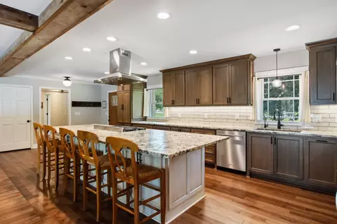 6917 Southern Woods Dr, Brentwood, TN 37027
