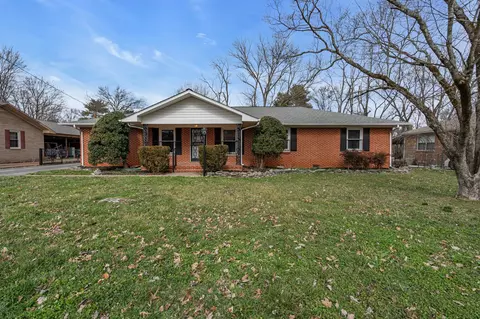 1515 Clydeway Dr, Murfreesboro, TN 37130