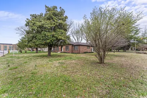 Exterior - 1710 Dover St, Murfreesboro, TN 37130 photo 4 of 4