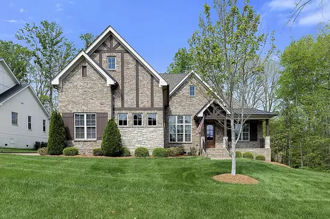 4031 Old Light Cir, Arrington, TN 37014