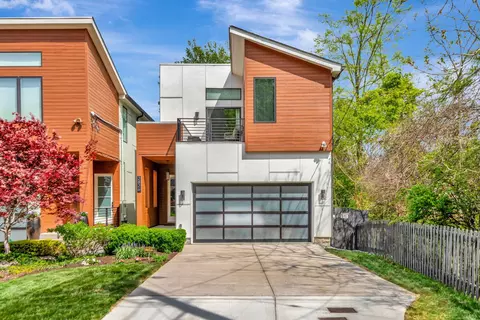 2826 Vaulx Ln, Nashville, TN 37204