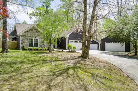 497 April Dr, Smithville, TN 37166