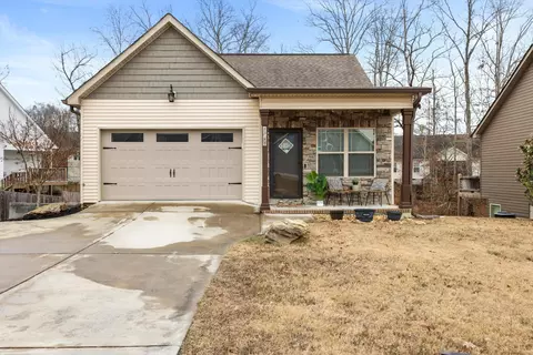 219 Georgetown Dr, Ringgold, GA 30736