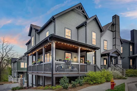3424 Shelby Bottoms Bnd, Nashville, TN 37206