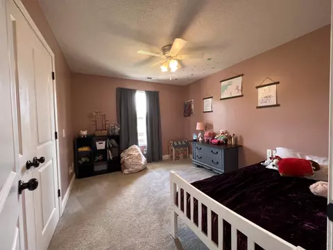 Bedroom - 2953 Highway 43 S, Loretto, TN 38469 photo 3 of 5