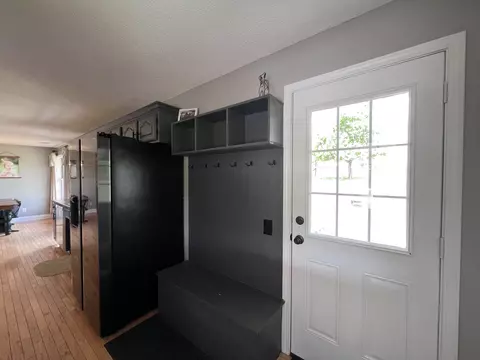 Entry Way - 2953 Highway 43 S, Loretto, TN 38469 photo 1 of 4