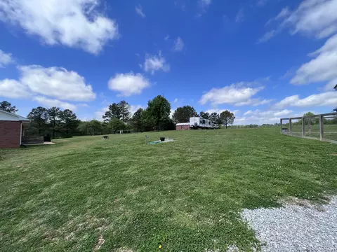 Exterior - 2953 Highway 43 S, Loretto, TN 38469 photo 22 of 25