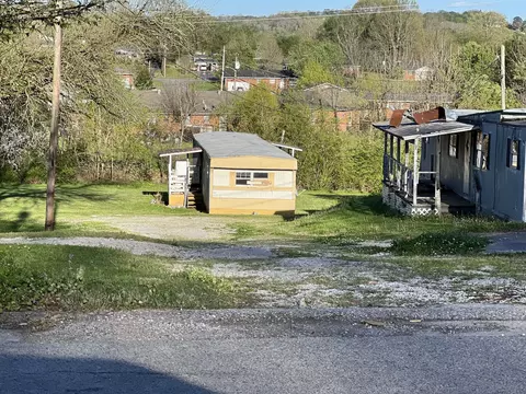 0 Pine St #4 S, Pulaski, TN 38478