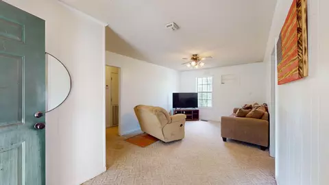Living - 780 Hickory Flat Rd, Cedar Grove, TN 38321 photo 2 of 3