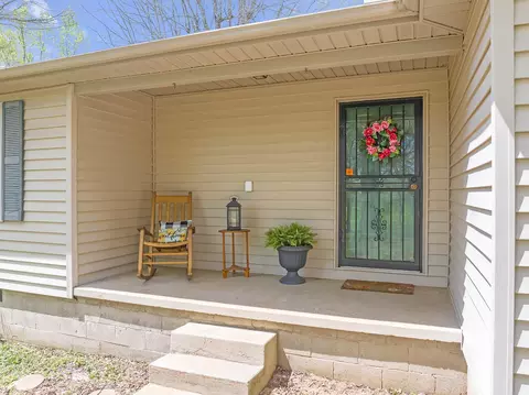 Exterior - 780 Hickory Flat Rd, Cedar Grove, TN 38321 photo 3 of 11
