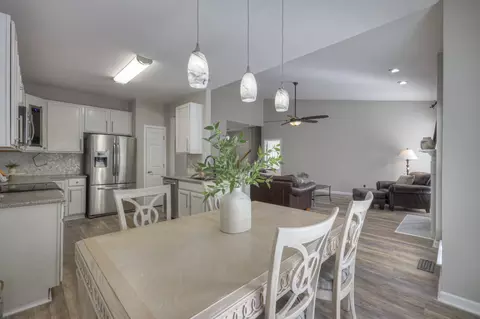 Dining - 3226 Peyton Ct, Franklin, TN 37064 photo 1 of 2