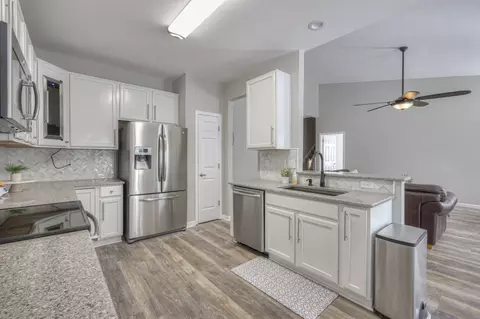 Kitchen - 3226 Peyton Ct, Franklin, TN 37064 photo 2 of 3