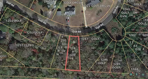 1249 Golf Dr N, Saulsbury, TN 38067