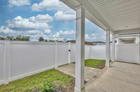 Exterior - 1850 Streamsong Dr, Murfreesboro, TN 37127 photo 6 of 9