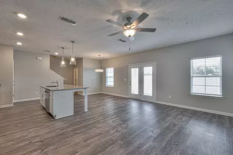 Living - 1850 Streamsong Dr, Murfreesboro, TN 37127 photo 1 of 1