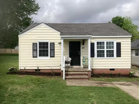 47 Cartmell St, Jackson, TN 38301