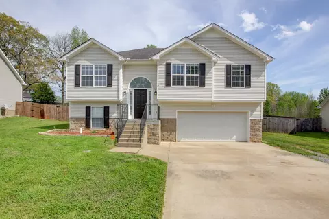 1480 Mutual Dr, Clarksville, TN 37042