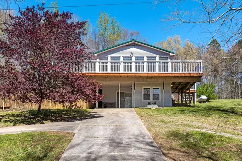 207 Lakeshore Cir, Bumpus Mills, TN 37028