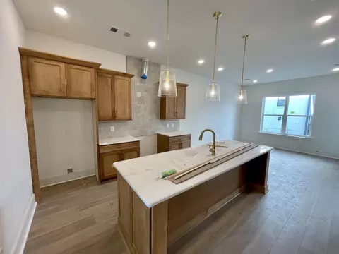206 N 9th St #E, Nashville, TN 37206