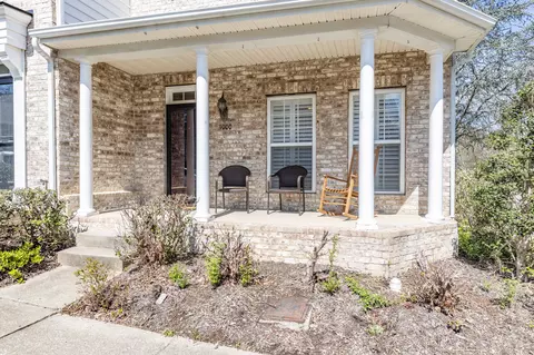 1000 Loxley Dr, Nashville, TN 37211
