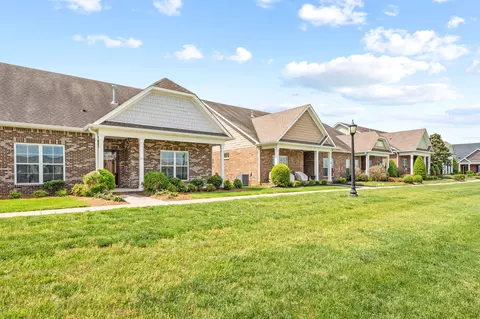 456 Pond Apple Rd #25, Clarksville, TN 37043