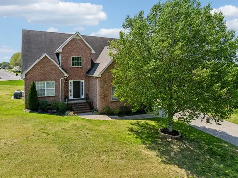 1105 Central Valley Rd, Murfreesboro, TN 37129