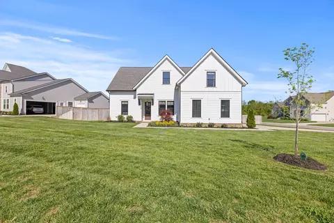 14 Honey Oak Ct, Mount Juliet, TN 37122