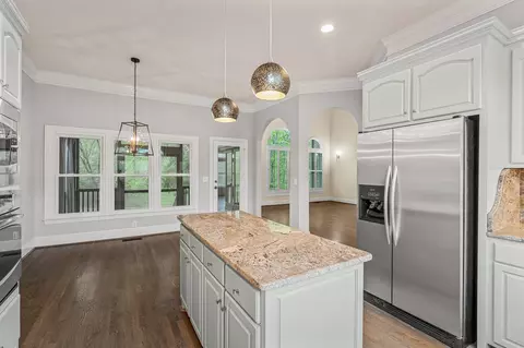 Kitchen - 1948 Springcroft Dr, Franklin, TN 37067 photo 5 of 5