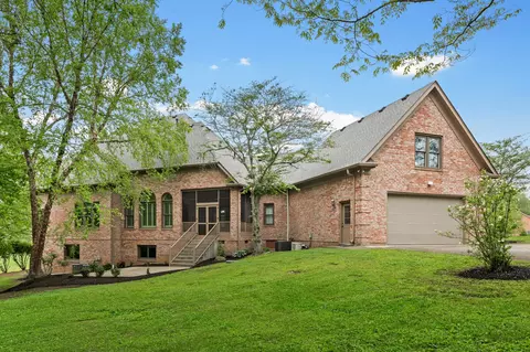 Exterior - 1948 Springcroft Dr, Franklin, TN 37067 photo 4 of 9