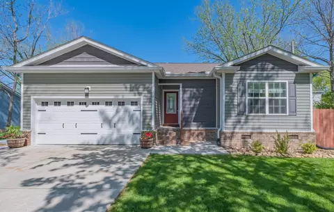 111 Brown St, Tullahoma, TN 37388